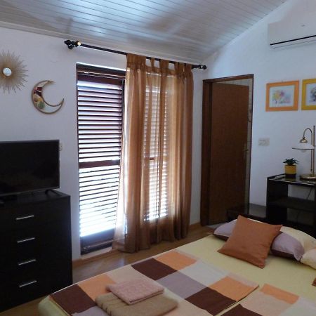 Apartments Eva Sukosan Luaran gambar