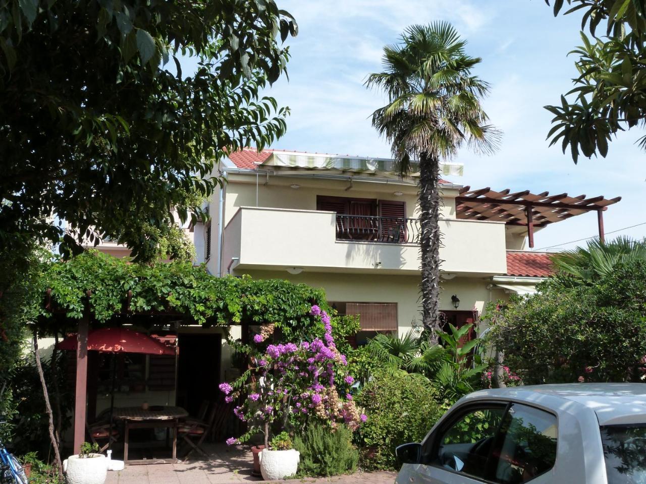 Apartments Eva Sukosan Luaran gambar